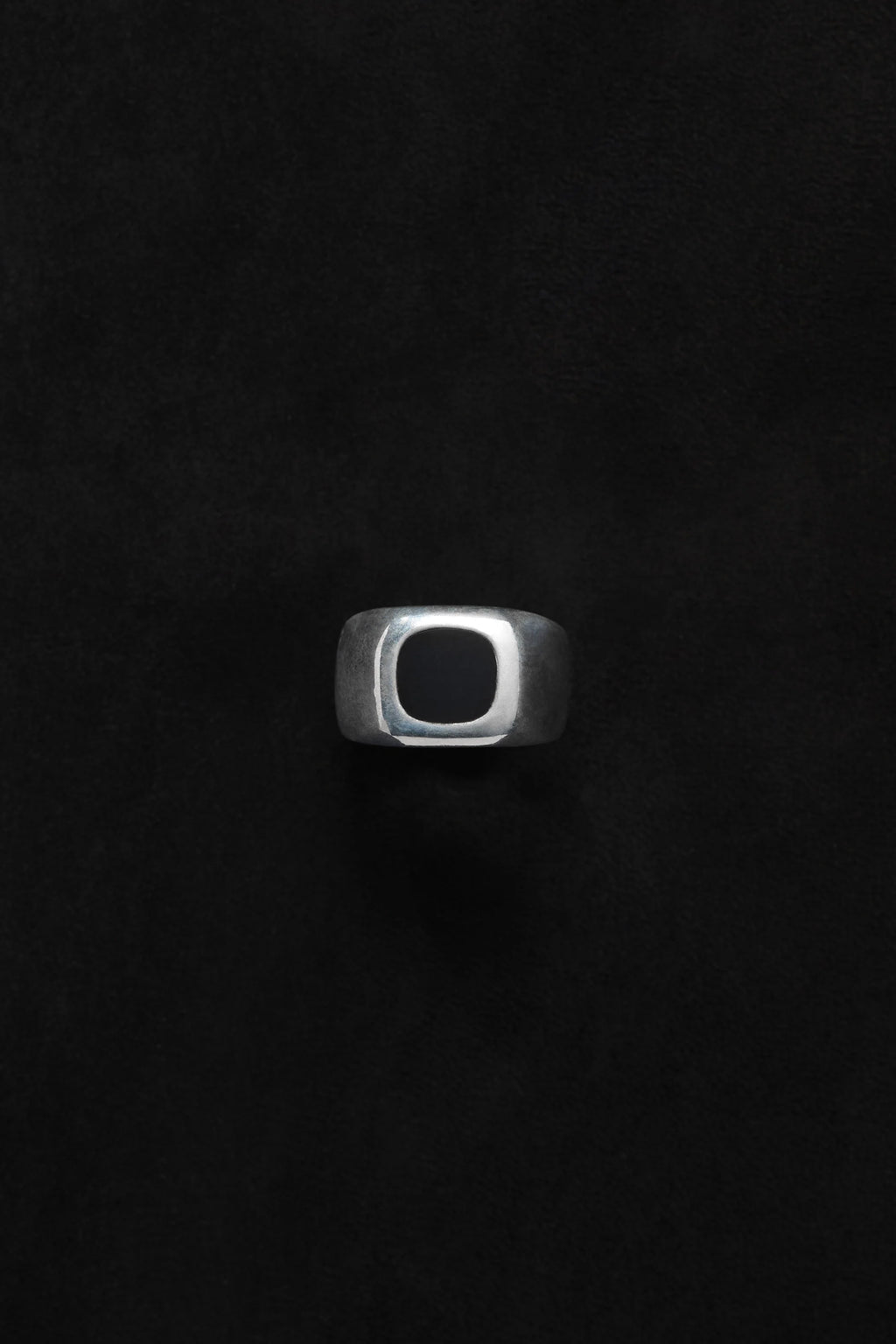 signet ring